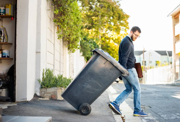 Best Yard Cleanup Services  in Crestwood, IL
